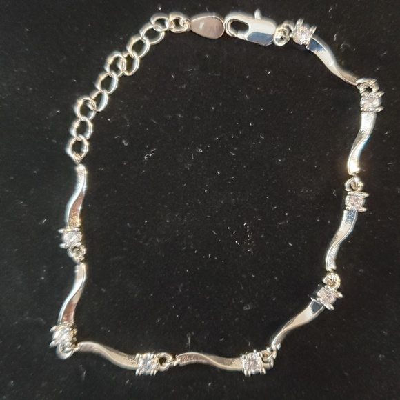 Silver bracelet with Cubic zirconia diamonds - Picture 2 of 8
